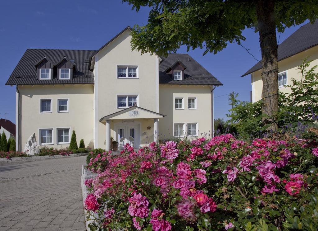 Hotel Abenstal Au in der Hallertau Экстерьер фото